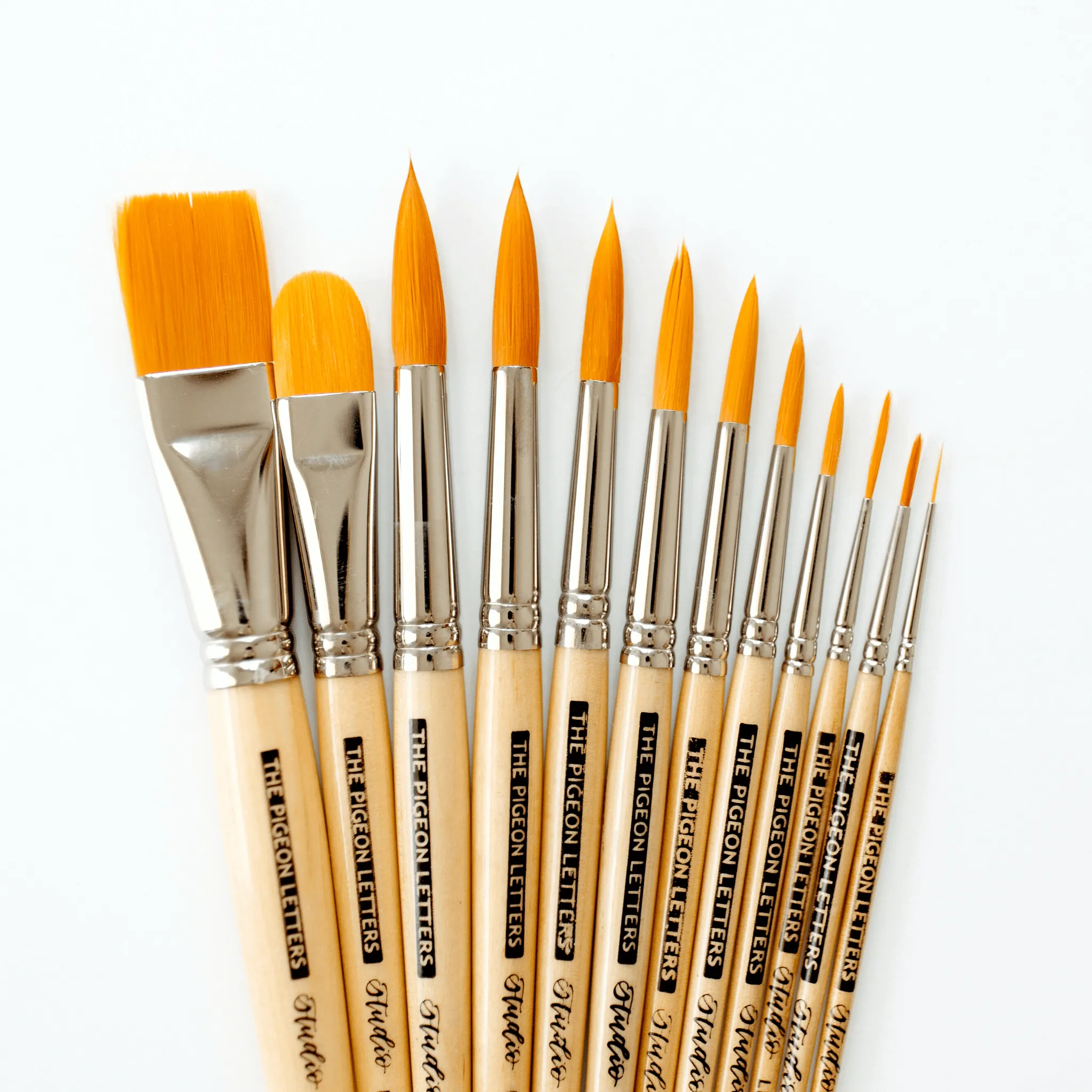 #12 Studio Round Paintbrush