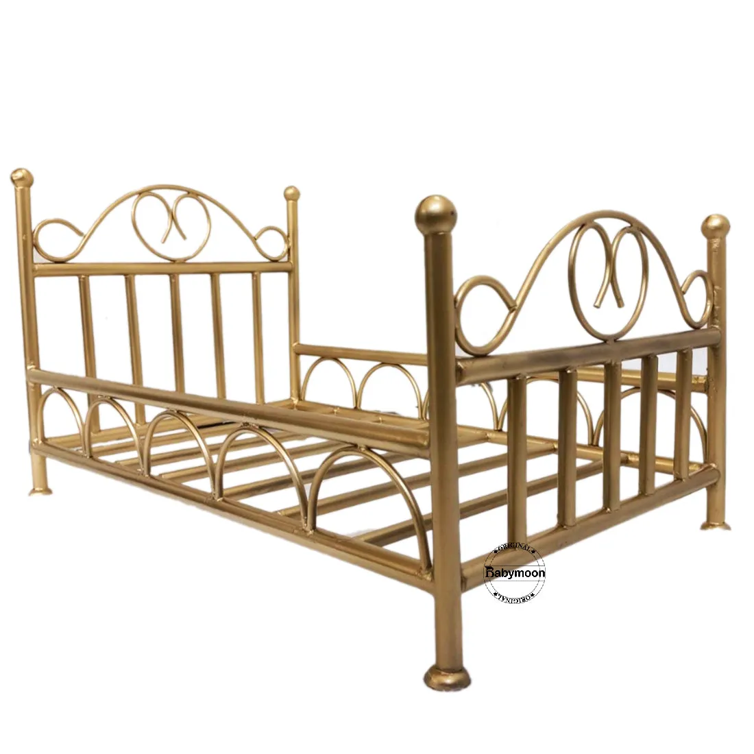 Babymoon Premium Metal Golden Bed Properties Photoshoot Prop