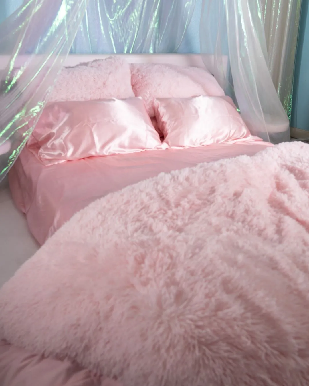 Gigi Fluffy Pink Duvet