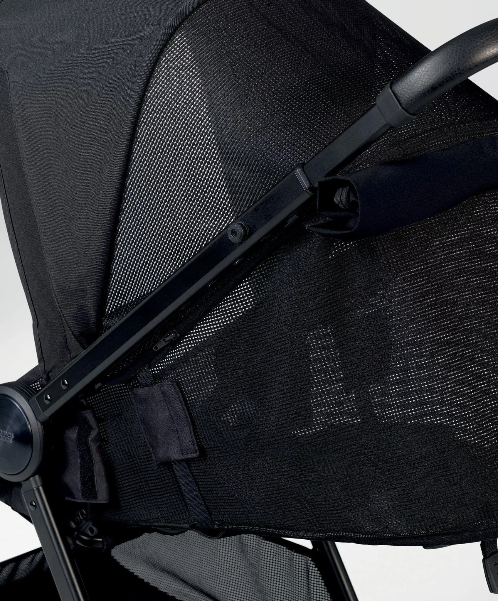 Mamas&Papas Libro Stroller -Liquorice (Black FRIDAY Offer)